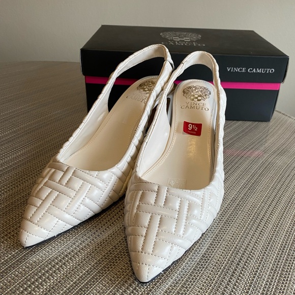 New in box Vince Camuto Leather Cream White Quilted Slingback Heels size 9.5 - Picture 2 of 9